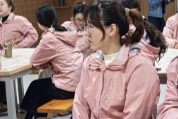 /Users/macbook/Desktop/中班上/10月份上交资料/测评/Image_669373600709838.jpgImage_669373600709838